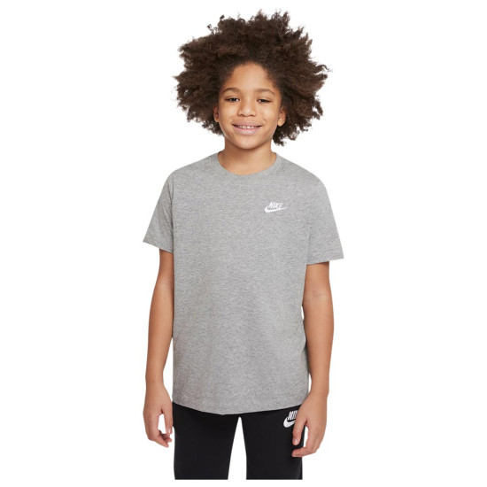 Nike Παιδική κοντομάνικη μπλούζα Sportswear Embroidered Futura Tee Nike Παιδική κοντομάνικη μπλούζα Sportswear Embroidered Futura Tee